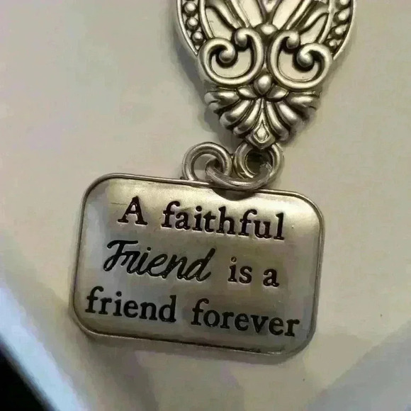 Cross  keychain - Picture 2 of 5